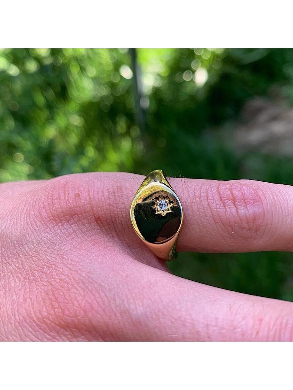 Gold onyx ring with rhinestone diamond. Stainless steel - Picture 2 of 8